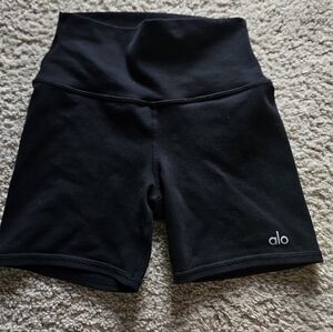 ALO Yoga XS Black High-Rise Bike Shorts